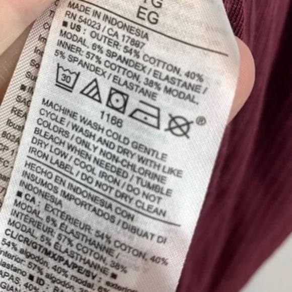 Old Navy Burgundy ribbed Bodysuit XL  like new. - Picture 6 of 7